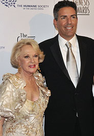 Genesis Awards Lifetime Achievement Award winner Tippi Hedren with HSUS President and CEO Wayne Pacelle